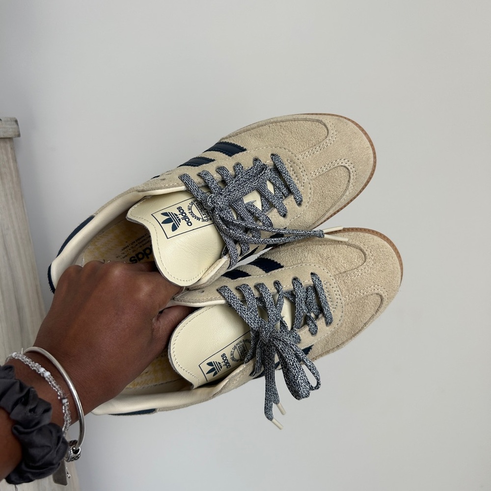 Adidas Sambas